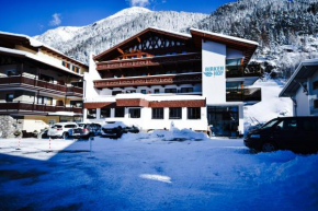 Hotel Garni Birkenhof Sölden
